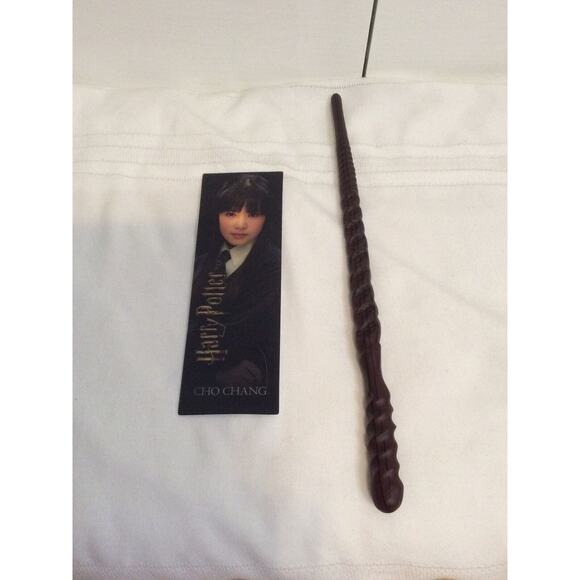 Cho Chang Wand - NEW - 2019 Series 2 Harry Potter Mystery Wands - Picture 2 of 3